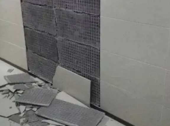 容城瓷砖空鼓维修公司分享下容城墙砖松动维修的知识